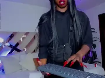 Chaturbate Adult Webcams of missemilie1