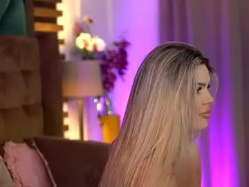 Chaturbate Private Sex Chat of sophieboobsx