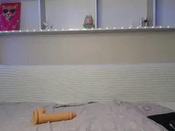 Chaturbate Live Sex Cam of arinamir