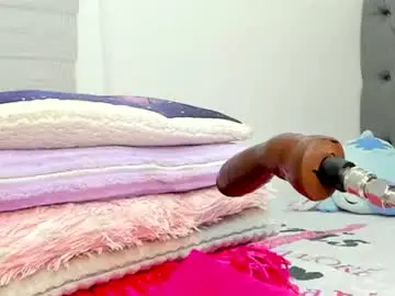 Chaturbate Best live sex cam show of elizabeth_18_