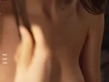 Chaturbate Live Sex Cam of jennyplaudis_