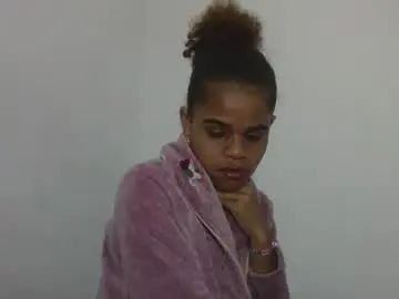 Chaturbate Best live sex cam show of delphineee