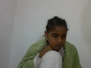 Chaturbate Live Sex Cam of delphineee