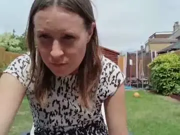 Chaturbate Live Porn of eatmypie69