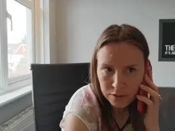 Chaturbate Free Live Porn of eatmypie69