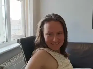 Chaturbate Live Porn of eatmypie69