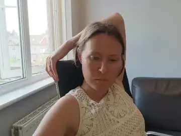 Chaturbate Free Live Porn of eatmypie69