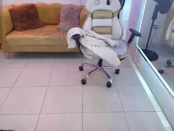 Chaturbate Live Porn of baby_curlyy