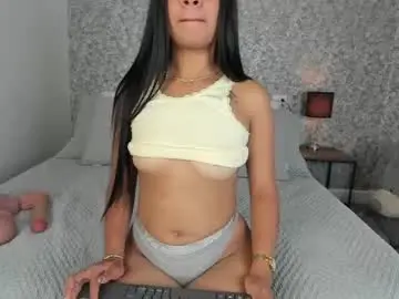 Chaturbate Watch Live Sex Cams of bryhanna_x