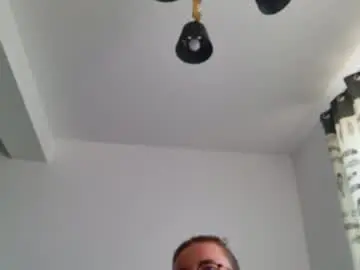 Chaturbate Live Sex Cam of lorennameliyy