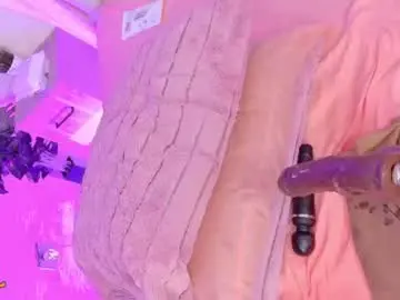 Chaturbate Live Porn of keirahartz