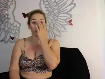 Chaturbate Best live sex cam show of avaqeen