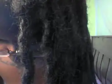 Chaturbate Free Porn Cam of ebonymuse2