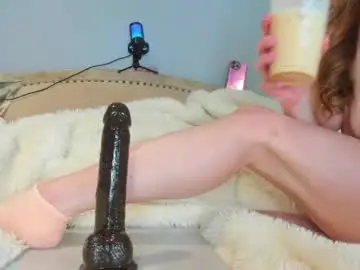 Chaturbate Live Porn of eatmygingersnapps
