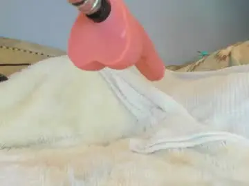 Chaturbate Sex Cam of eatmygingersnapps