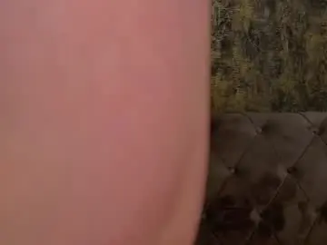 Chaturbate Watch Live Sex Cams of ambercrost