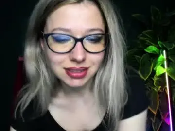 Chaturbate Free Porn Cam of heidi_pleasure