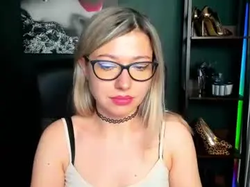 Chaturbate Free Porn Cam of heidi_pleasure