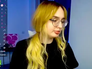 Chaturbate Free Live Porn of arcticivy