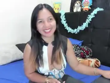 Chaturbate Live Sex Cam of zusan_king_