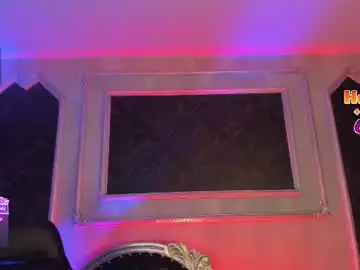 Chaturbate Live Sex Cam of prettybullet