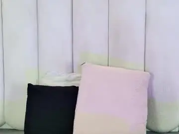 Chaturbate Nude Webcam of ela_ebony_