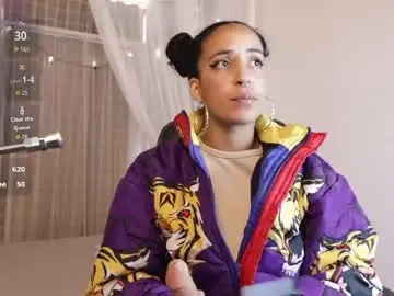 Chaturbate Free Porn Cam of millie_volturi