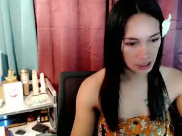 Chaturbate Live Sex of pinay_lucy