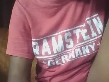 Chaturbate Free Live Porn of pretty_ebony23