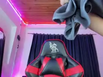 Chaturbate Live Sex Cam of keyth_clement