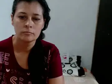 Chaturbate Adult Webcams of adriana_milf