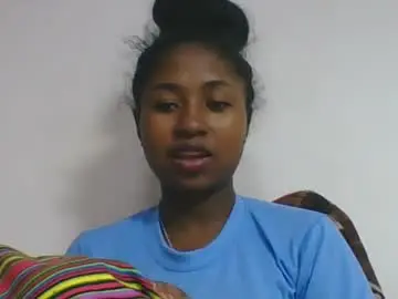 Chaturbate Watch Live Sex Cams of chantale483461
