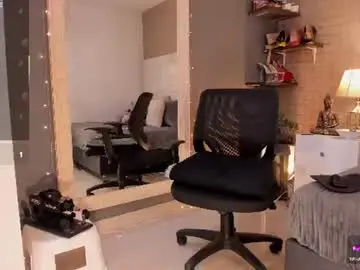 Chaturbate Watch Live Sex Cams of mariana_c