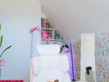 Chaturbate Best live sex cam show of brilliantvictoria