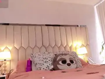 Chaturbate Best live sex cam show of alejaramillo_