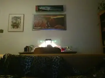 Chaturbate Live Sex Cam of creature_nymph