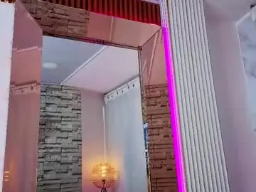 Chaturbate Best live sex cam show of emma_blackk_