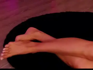 Chaturbate Nude Webcam of feetvibe
