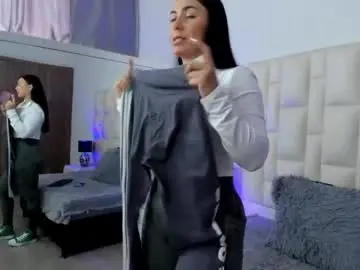 Chaturbate Adult Video Chat of ariana_rouse_