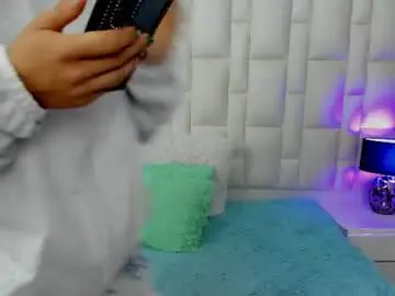 Chaturbate Live Sex Cam of ariana_rouse_