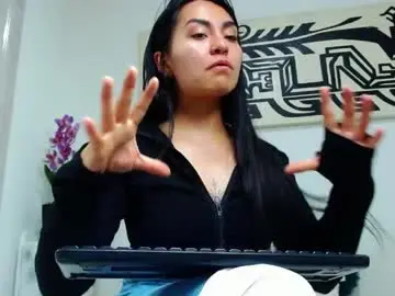 Chaturbate Free Live Porn of samantha_vaker