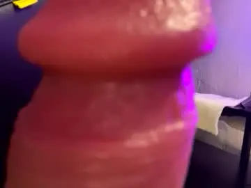Chaturbate Live Sex Cam of lilyhotson