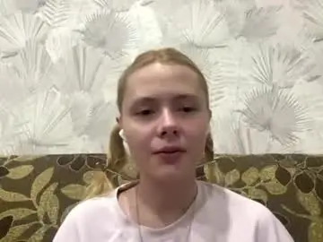 Chaturbate Nude Webcam of richellearmentrout