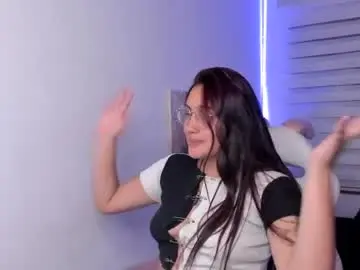 Chaturbate Best live sex cam show of caroline_rodriguez_9