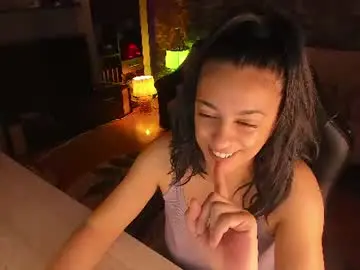 Chaturbate Watch Live Sex Cams of xlaracroftx