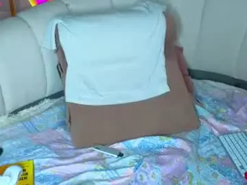 Chaturbate Watch Live Sex Cams of emilytrays