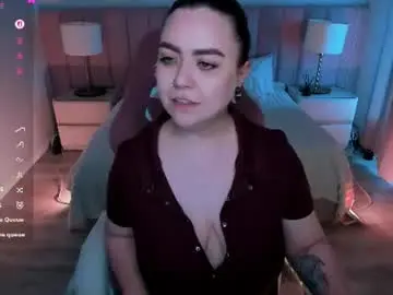 Chaturbate Live Sex Cam of ashton_heidi