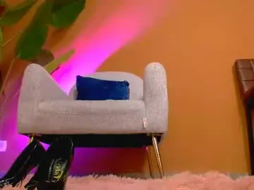 Chaturbate Live Porn of aveline_nuit