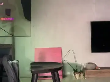 Chaturbate Free Live Porn of golden_alinee