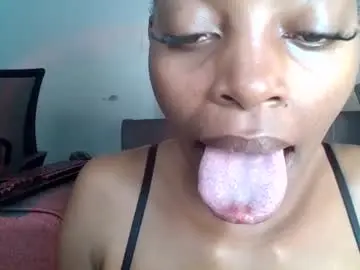 Chaturbate Best live sex cam show of swit_candie